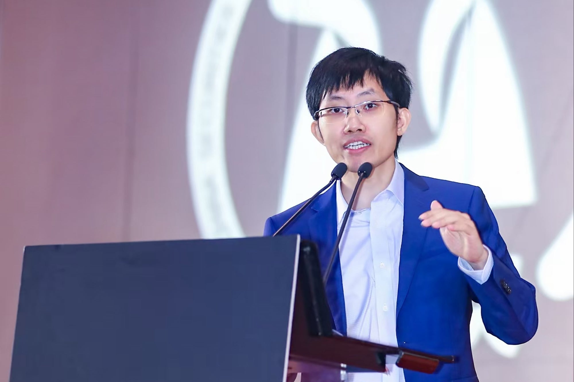 Who Is Liang Wenfeng, the Founder of AI Disruptor DeepSeek?