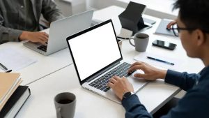 Why Hoarding AI Prompts Can Stifle Your Creativity